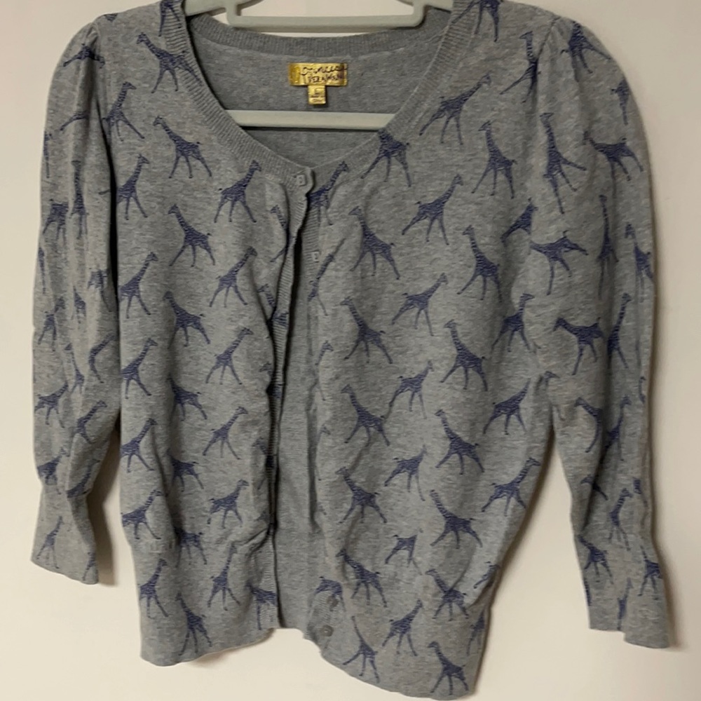Vera Wang giraffe sweater